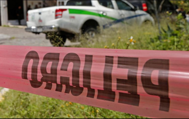 En las investigaciones estuvieron presentes los peritos del Instituto Jalisciense de Ciencias Forenses. EFE/ARCHIVO