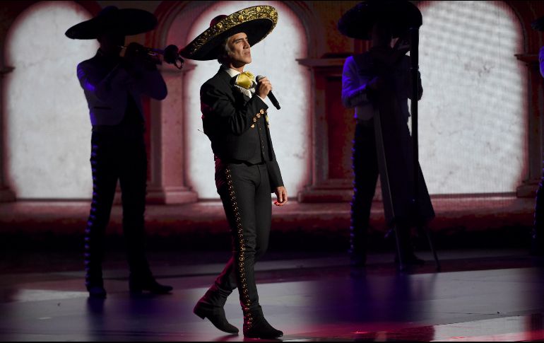 Alejandro Fernández y su hijo Alex están cantando juntos en escenarios de Estados Unidos. AP / ARCHIVO