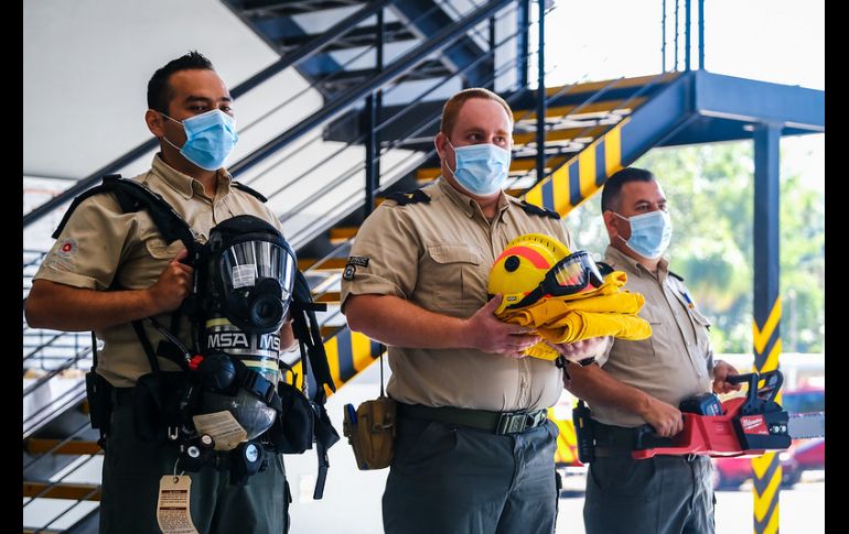 Durante la ceremonia se entregaron 54 reconocimientos a oficiales por aniversario de servicio. ESPECIAL/PC Jalisco