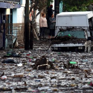 Pablo Lemus pide a AMLO apoyo en vivienda para damnificados en Zapopan