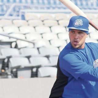 Félix Pérez, con la misión de traer alegrías a Charros