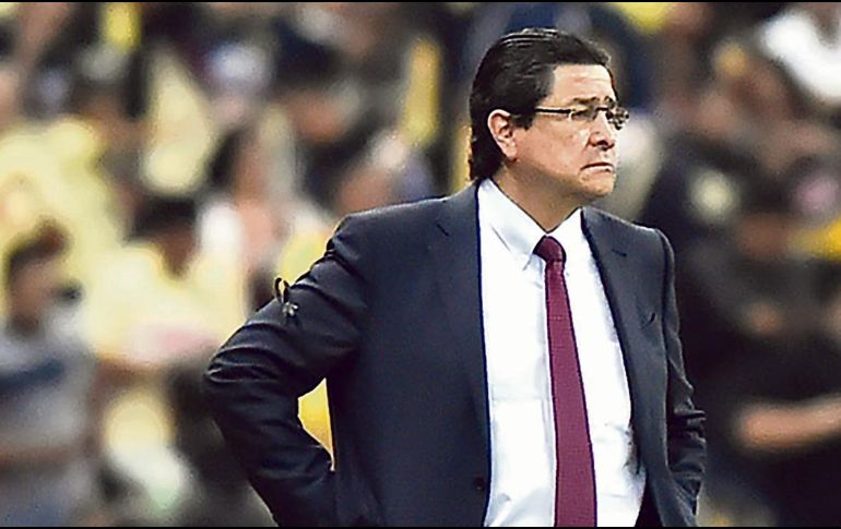 Fuerte. El delantero colombiano señala que el Guadalajara se jugará una Final frente al América en el Clásico del fin de semana. Imago7