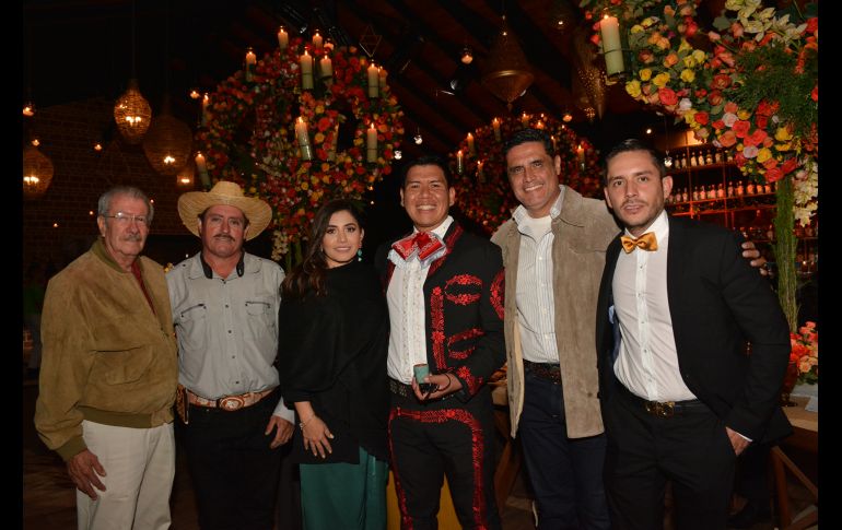 Jorge Antonio Dueñas, Manuel Salcedo, Ana Lucía Camacho, Emanuel Aguilar, Francisco Zepeda y Luis Sánchez GENTE BIEN JALISCO/MARIFER RACHED