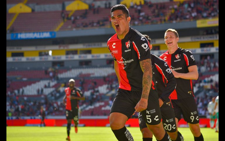 EL PRIMERO. Anderson Santamaría marcó el primer tanto de los rojinegros en el arranque del encuentro. IMAGO7