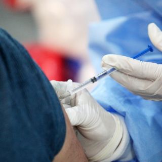 Abren registro para segunda dosis de Moderna y Pfizer en la ZMG