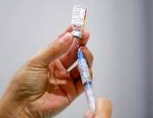 El plan es vacunar a los alumnos del primer ciclo educativo, cerca de 1.5 millones, en diciembre. AFP/ARCHIVO