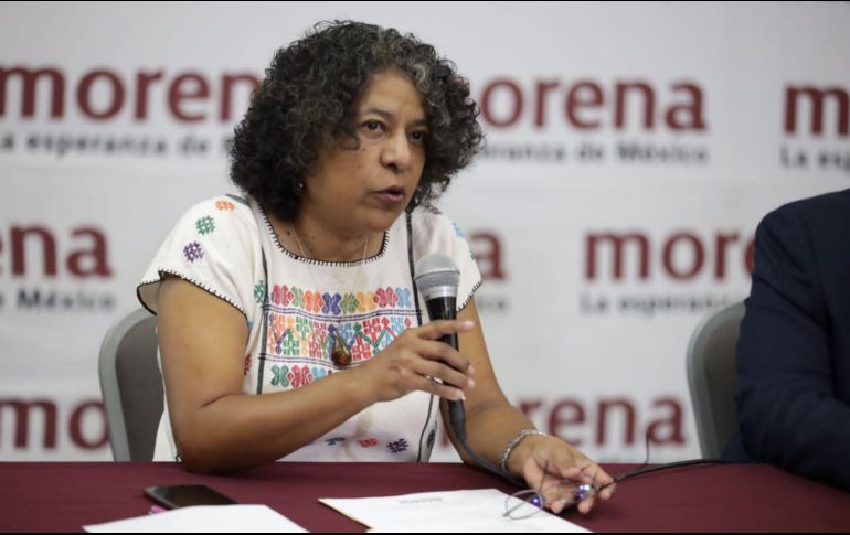 La regidora electa por Morena, Candelaria Ochoa, durante una rueda de prensa este lunes. ESPECIAL