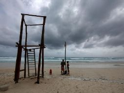 El vórtice de Sam estaba a unos 980 kilómetros (610 millas) al este del norte de las Islas de Sotavento. EFE/Archivo