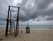 El vórtice de Sam estaba a unos 980 kilómetros (610 millas) al este del norte de las Islas de Sotavento. EFE/Archivo