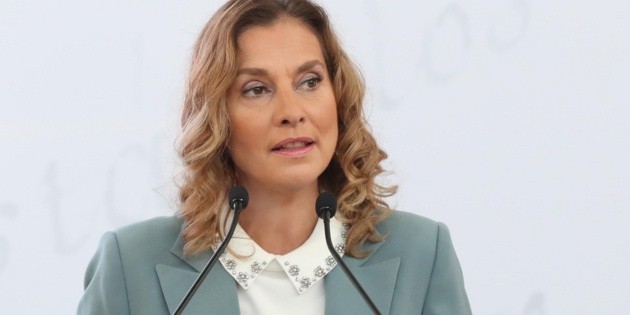 Guti&eacute;rrez M&uuml;ller: La becas para estudiar fuera de M&eacute;xico se concursan