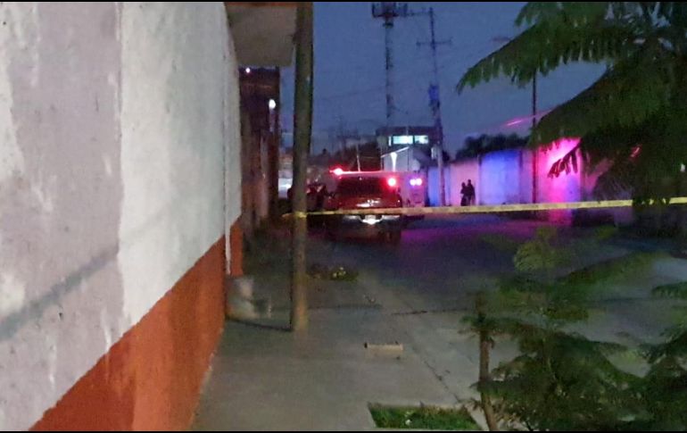 El testigo detalló que el agresor después de disparar huyó en una motocicleta. ESPECIAL /