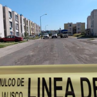 Hallan un encobijado en canal de Chulavista