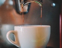 Cada taza de café es especial en cada lugar del mundo / Especial: Photo by Shml Shma on Unsplash