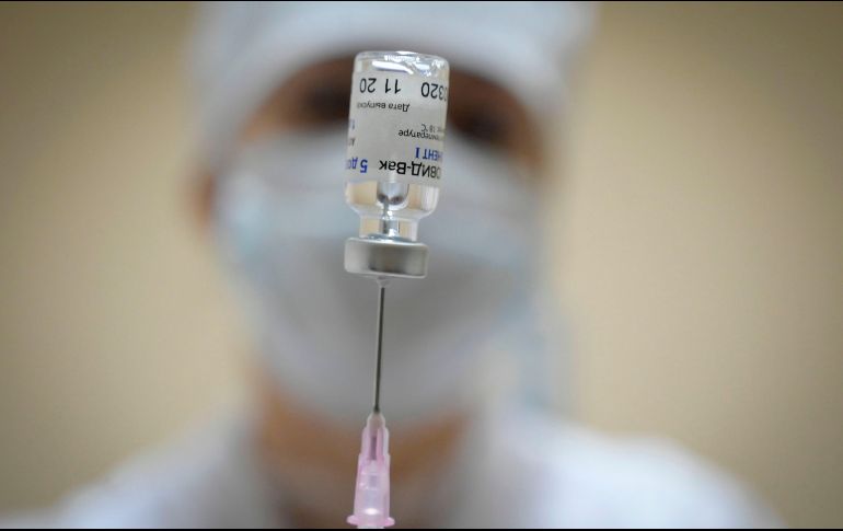 La vacuna rusa está en procesos de revisión en la OMS y la Agencia Europea de Medicamentos (EMA), que aún no la han registrado. AFP / ARCHIVO