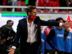 Satisfecho. Cocca se mostró satisfecho tras ganar el cásico tapatío. EFE