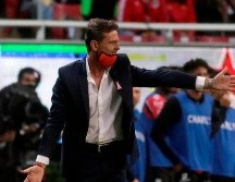 Satisfecho. Cocca se mostró satisfecho tras ganar el cásico tapatío. EFE