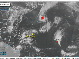 “Sam” sigue suponiendo un peligro por el fuerte oleaje y resaca que afectarán durante varios días más al norte de las Islas de Sotavento, las Antillas Mayores, Bahamas y el este de los EU y Canadá. ESPECIAL / nhc.noaa.gov