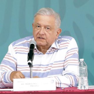 AMLO minimiza irrupción de manifestantes durante evento en Puebla