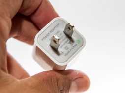 La Profeco alerta que es necesario identificar cuáles cargadores cumplen con las normas porque 