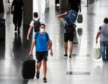 Gran Bretaña desechó su sistema de semáforo para los viajes internacionales.  EFE/J. Roncoroni