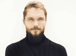 Nicko Nogués habla sobre su nuevo libro. ESPECIAL