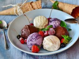 Las nieves mexicanas son un refrescante postre en cualquier lugar del país. ESPECIAL/Imagen de RitaE en Pixabay.