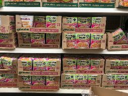 Lo ideal es que las personas calienten el agua en la estufa y posteriormente la viertan en el recipiente de la sopa Maruchan o de cualquier otra marca. SUN / D. S. Sánchez