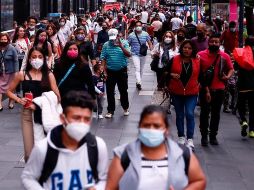 Hasta ahora, 65.48 millones de personas mayores de 18 años tienen al menos una dosis de la vacuna contra el COVID-19. EFE/C. Ramírez