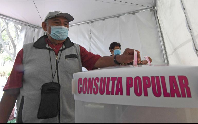 COSTO MENOR. Respecto al costo de 22 millones de pesos que implicará la organización de la consulta, el mandatario lo consideró menor y sostuvo que renegociar el convenio implica miles de millones de pesos. SUN/ARCHIVO