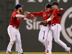 Los Red Sox de Boston festejaron efusivamente el triunfo ante el conjunto neoyorquino. AFP/M. MAYER