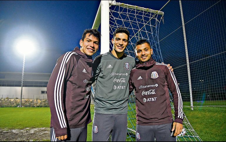 Listos. Lozano, Jiménez y Corona en la concentración de la selección mexicana. Imago7
