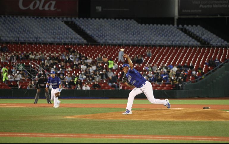 Orlando Lara lanzó cinco entradas completas. EL INFORMADOR/A. Camacho