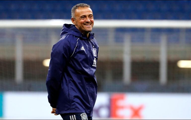 Positivo. El DT asturiano busca su primera Final con el combinado español. AFP