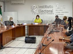 El IEPC afirmó que no tienen las atribuciones para modificar la convocatoria aprobada por el Congreso, restringida a la participación de mujeres. TWITTER/iepcjalisco