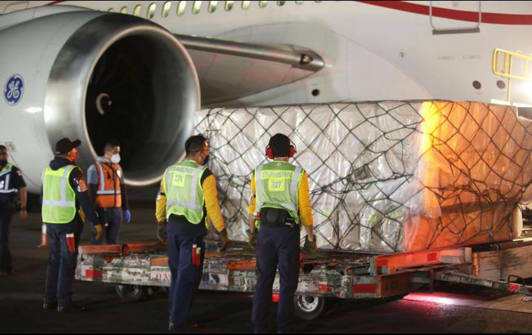 De lo recaudado, 735 mil 243 millones de pesos provinieron de las aduanas. NOTIMEX/Archivo