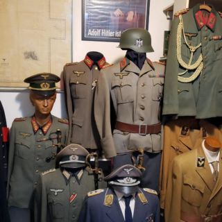 Un hombre de 100 años, el acusado más anciano en ser juzgado en Alemania por crímenes nazis