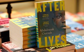 Abdulrazak Gurnah es el quinto escritor africano galardonado con el Nobel, después de Wole Soyinka (Nigeria, en 1986), Naguib Mahfuz (Egipto, 1988), y los sudafricanos Nadine Gordimer (1991) y John Maxwell Coetzee (2003), ambos de Sudáfrica. AFP / T. Akmen