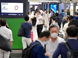 Varias líneas ferroviarias locales, así como de alta velocidad, se detuvieron por el sistema automático de seguridad. AP / Y. Sugawara