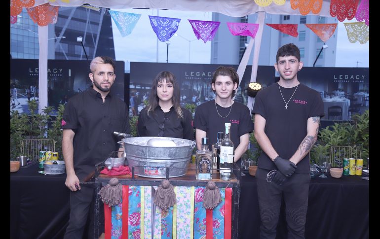 Ernesto Wendislao, Alicia Ortiz, José María y Enrique Cuétara. GENTE BIEN JALISCO/ CLAUDIO JIMENO