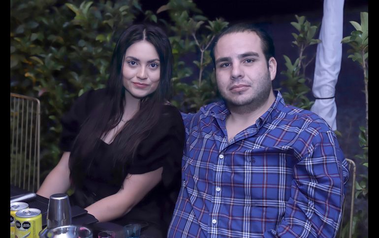 Ana Pau Barajas y Eduardo Álvarez. GENTE BIEN JALISCO/ CLAUDIO JIMENO