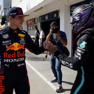 Hamilton y Verstappen mantienen el estrés a raya