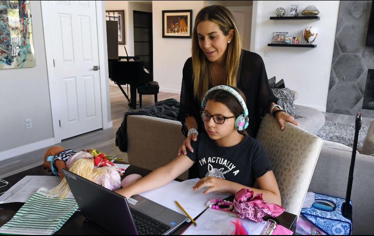 Fue tanto el éxito del método que sus alumnos le piden que continúe. AFP/ARCHIVO