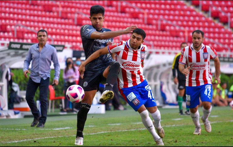 Hay tres puntos de diferencia entre ambas escuadras. IMAGO7/S. Bautista