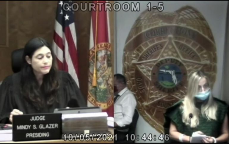 En su presentación frente la jueza Mindy S. Glazer, Brittiny Lopez-Murray escuchó los cargos de los que se le acusa, al tiempo que le fue dictado un alejamiento del menor a través del nulo contacto ya sea virtual o físico. ESPECIAL