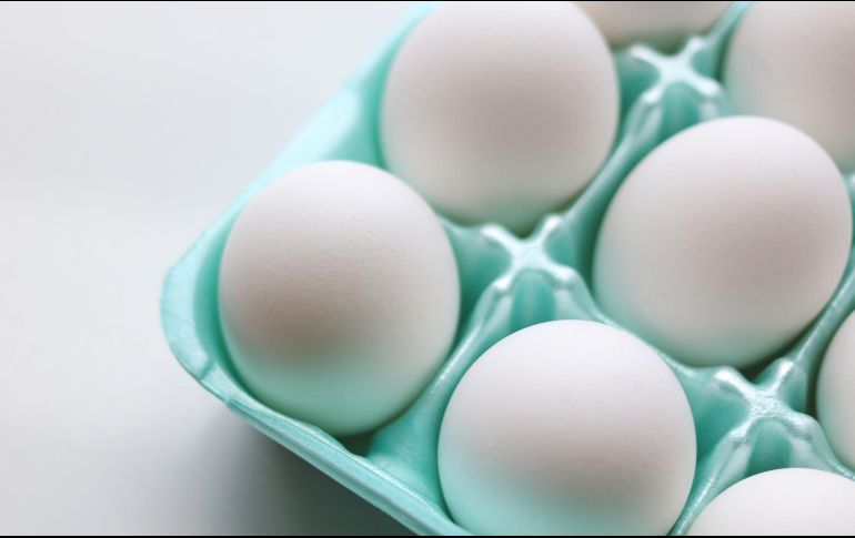 El huevo contiene vitamina D de forma natural en la yema. ESPECIAL/Photo by Natasha t on Unsplash.