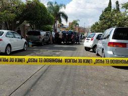 Testigos del incidente refirieron que el agresor fue un adolescente que viajaba en una motocicleta. ESPECIAL