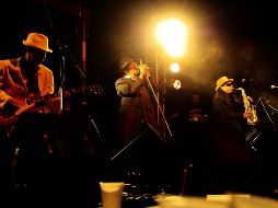 Se reveló el lanzamiento de un tema el 30 de octubre, conmemorando el cumpleaños de 