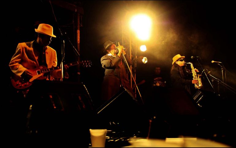 Se reveló el lanzamiento de un tema el 30 de octubre, conmemorando el cumpleaños de 