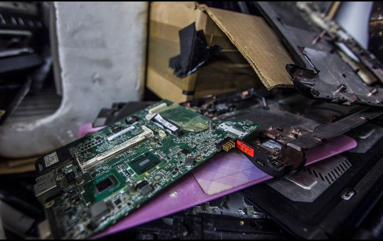 Jalisco es uno de los Estados donde más desechos electrónicos se generan con alrededor de 84 mil toneladas. EL INFORMADOR / ARCHIVO