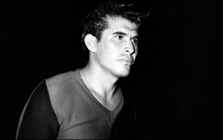 Ya en casa, don Alfredo “Pistache” Torres está listo para seguir apoyando a sus rojinegros. EL INFORMADOR/ARCHIVO